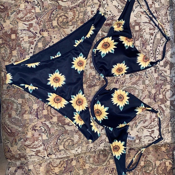 2 NWT Zaful Bikinis, sunflower 🌻 light pink - Picture 2 of 5